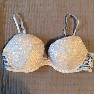 Very sexy push up bra